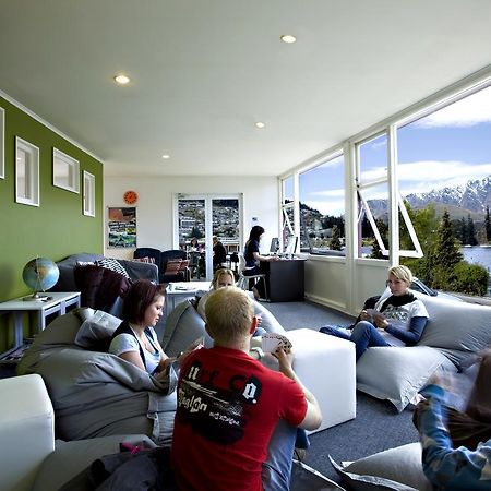 Bumbles Backpackers Hostel Κουίνσταουν Εξωτερικό φωτογραφία