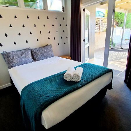Bumbles Backpackers Hostel Κουίνσταουν Εξωτερικό φωτογραφία