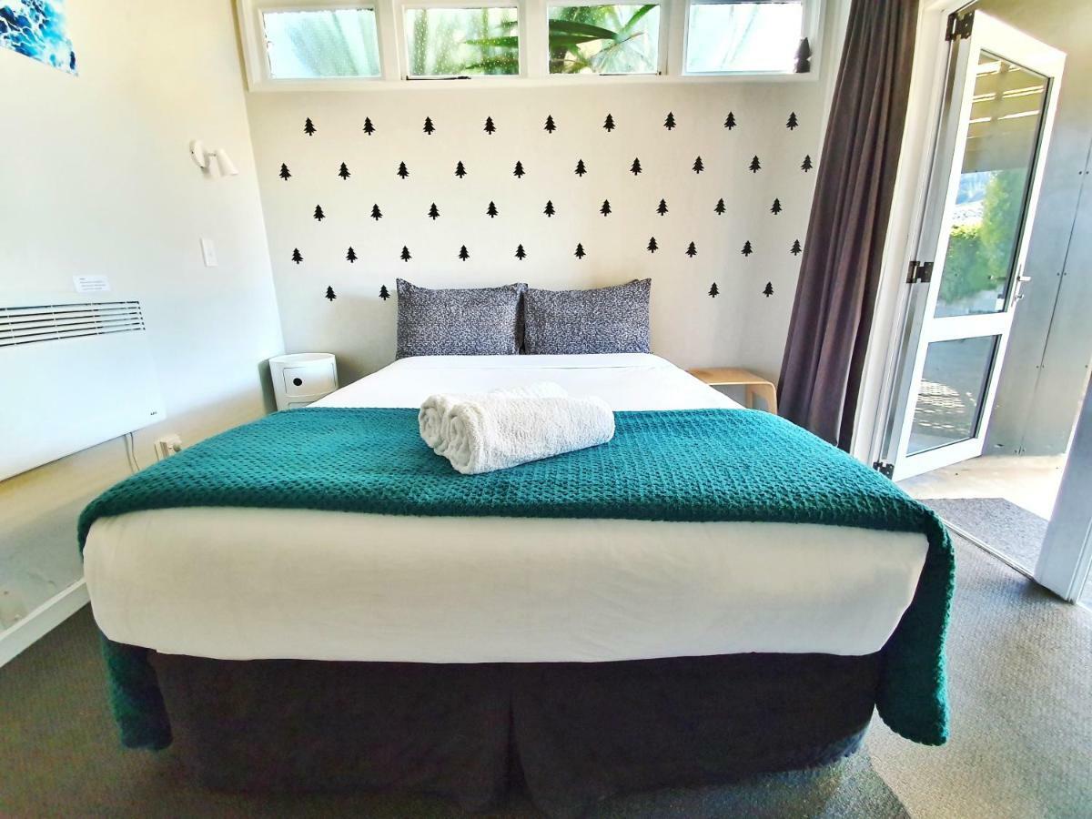 Bumbles Backpackers Hostel Κουίνσταουν Εξωτερικό φωτογραφία